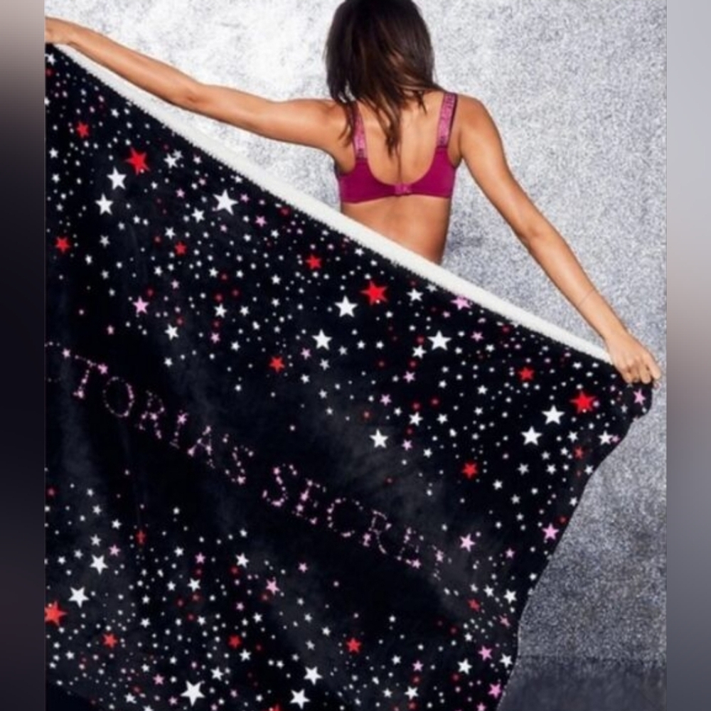Victorias Secret Galaxy Sherpa Blanket Throw